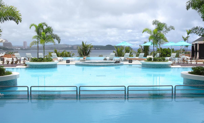 小さな子連れでも安心のロッテホテル グアムのプールやビーチ Enjoy Guam